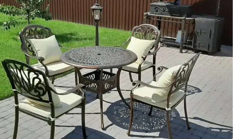 Outdoor chair cushions Dubai