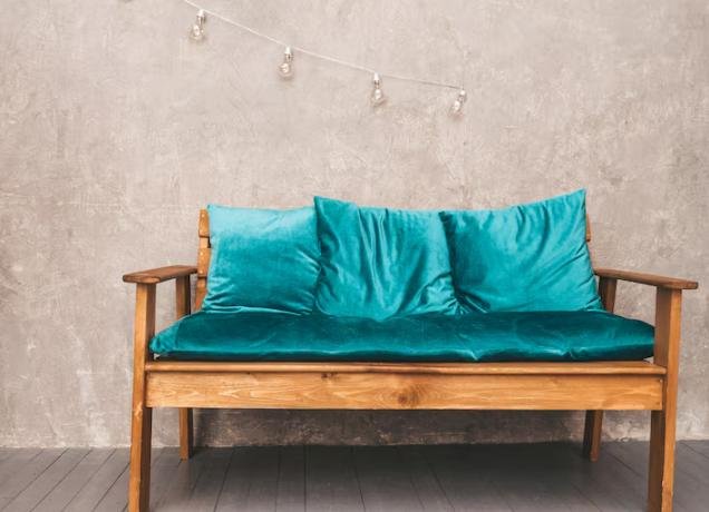 Wedge Cushions